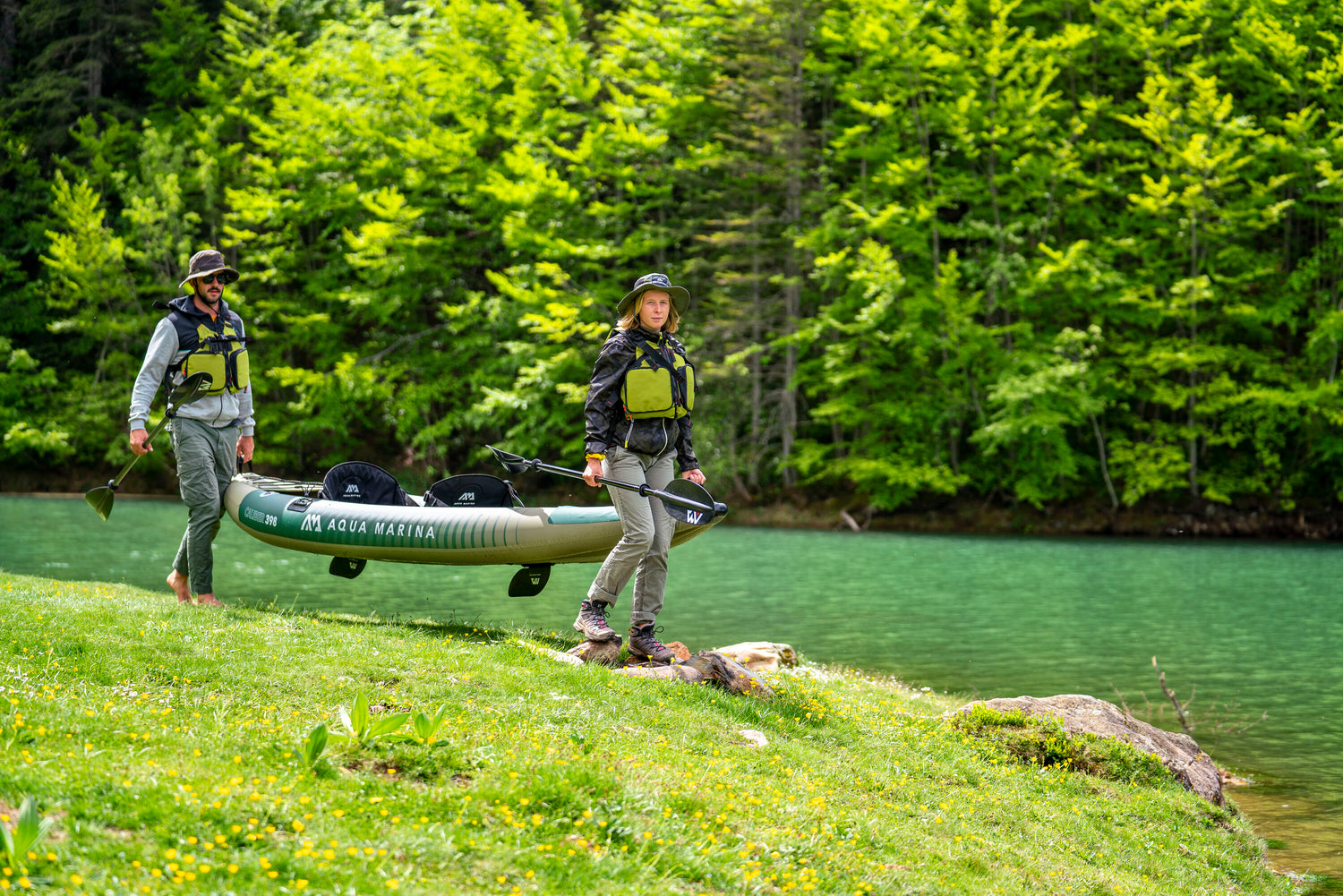 Inflatable fishing kayak rental with rod holders and gear space—ideal for solo anglers on Flathead Lake, Echo Lake, Swan Lake, Whitefish Lake or surrounding lakes in the Flathead Valley, delivered to docks and lakeside camps. Rent at MontanaBoarders.com